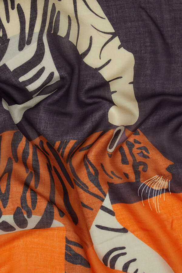 LIGHT PURPLE ANIMAL FIGURED CASHMERE/SILK SHAWL 2