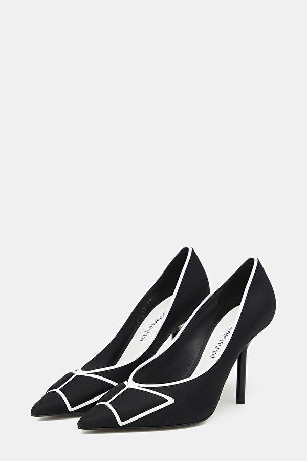 WHITE SHOES 2
