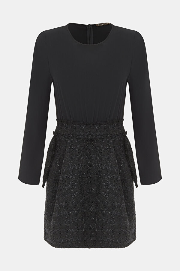 BLACK LONG SLEEVE SHORT DRESS