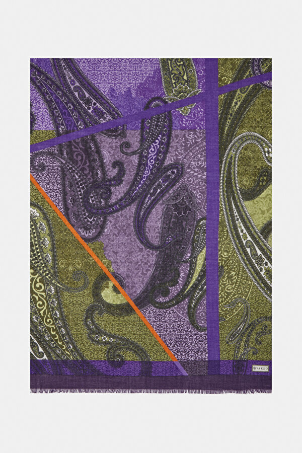LIGHT GREEN PAISLEY PATTERNED CASHMERE/SILK SHAWL