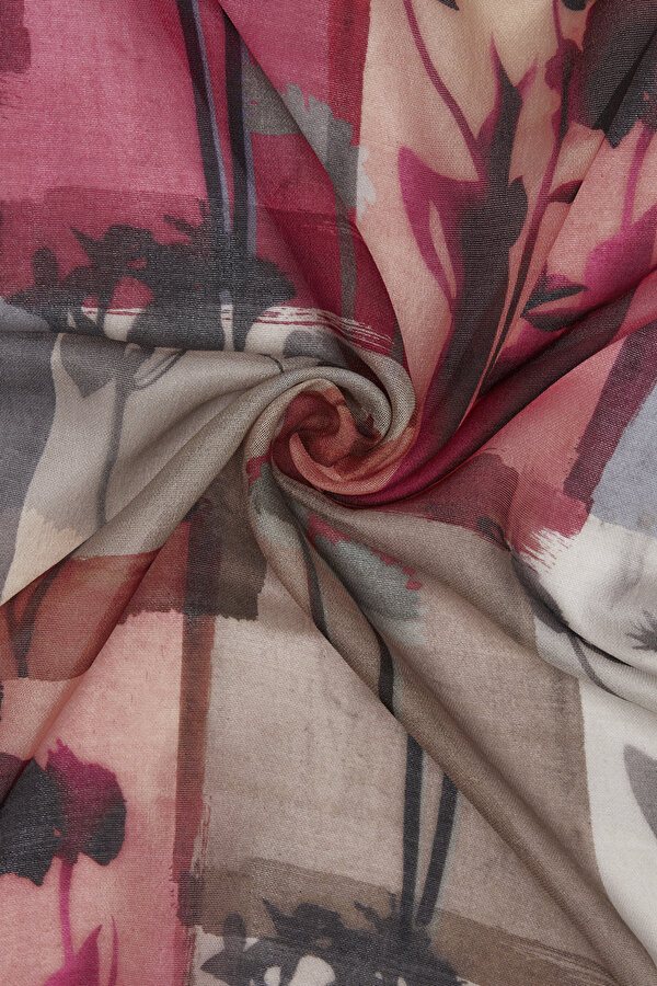 BEIGE WOOL/SILK SHAWL 2