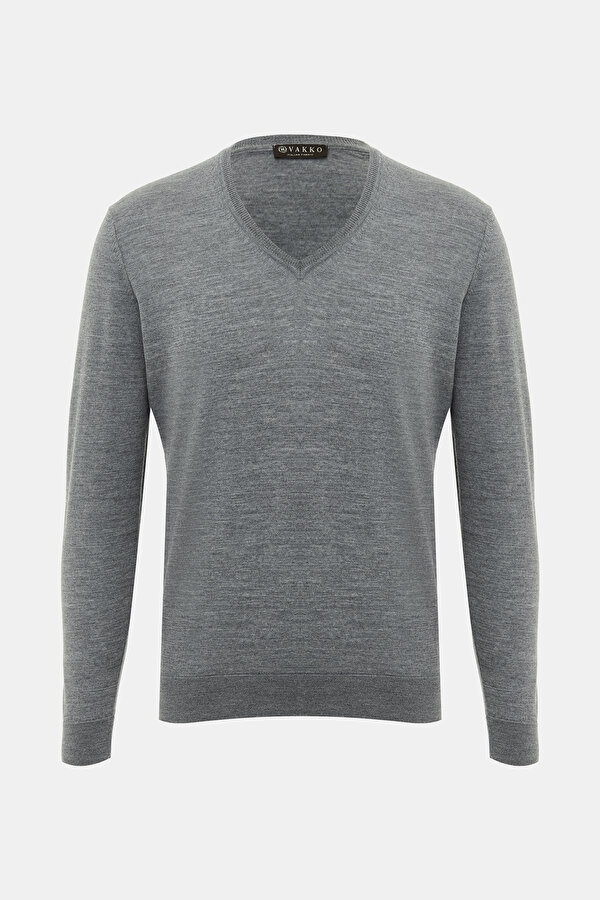 KNITWEAR