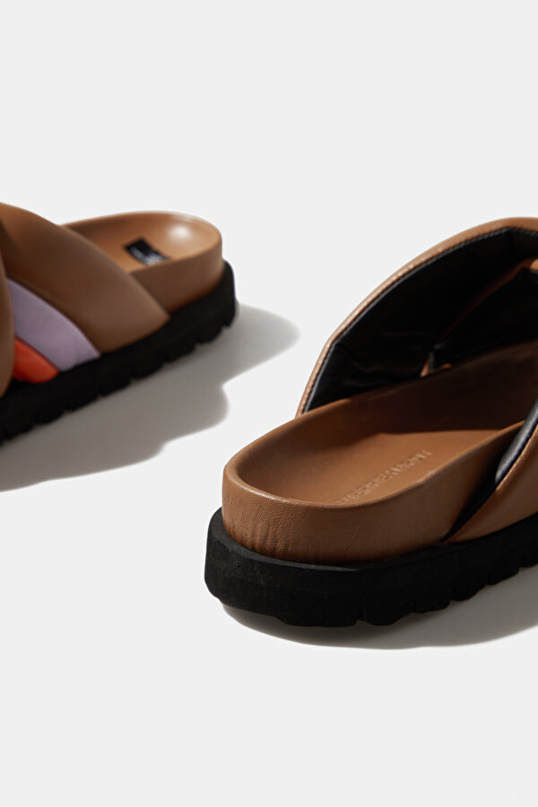 ORANGE LEATHER SLIPPER 6