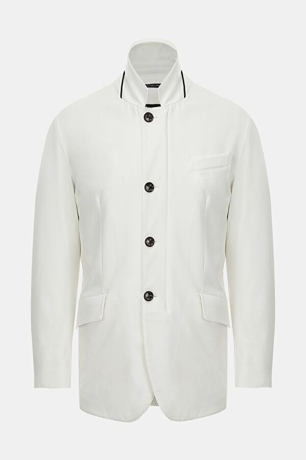 WHITE COAT
