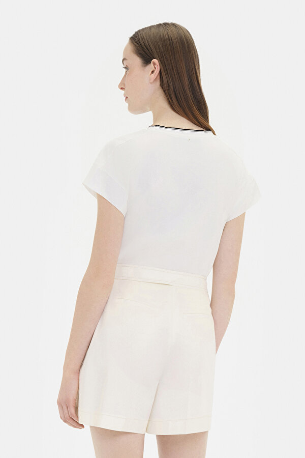 BLACK BASIC / ROUND NECKLINE SHORT SLEEVE TSHIRT 2