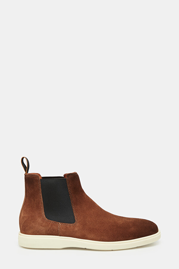 BROWN SUEDE BOOT