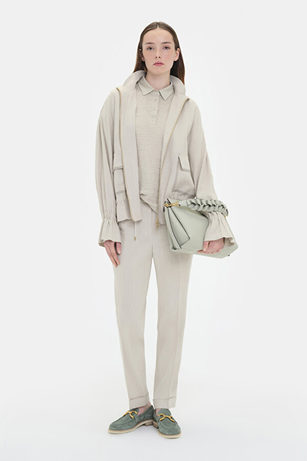 BEIGE JACKET