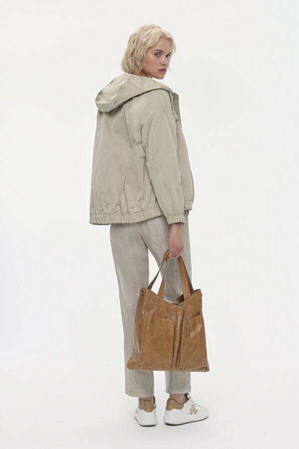BEIGE LIGHT OVERCOAT 2