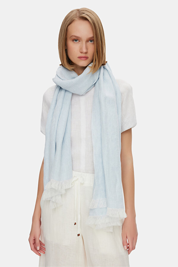 LIGHT BLUE SHAWL