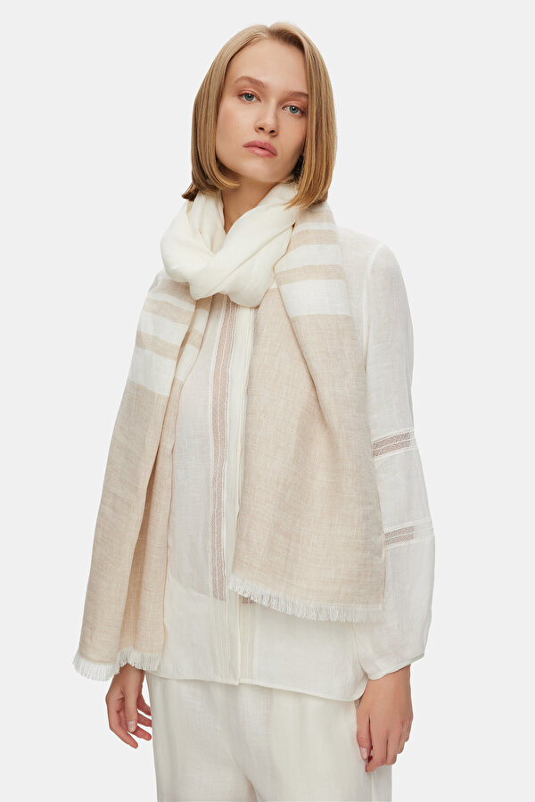BEIGE SHAWL