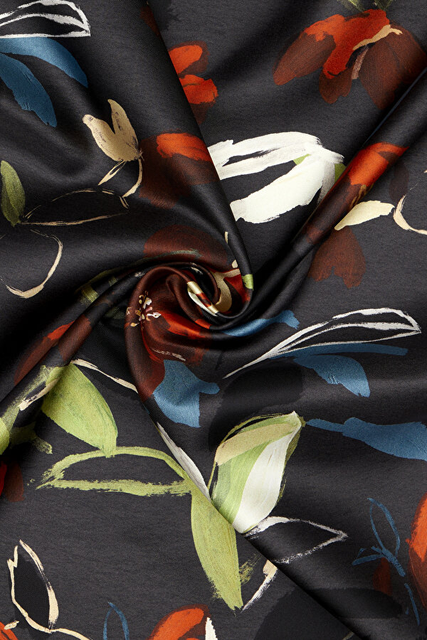 ANTHRACITE TWILL SHAWL 2