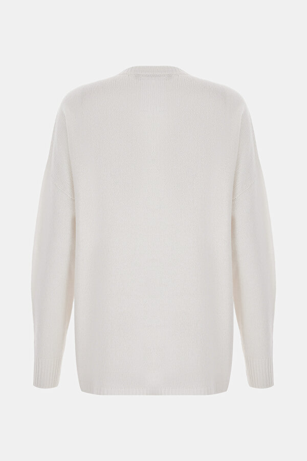 WHITE V NECK JERSEY 6