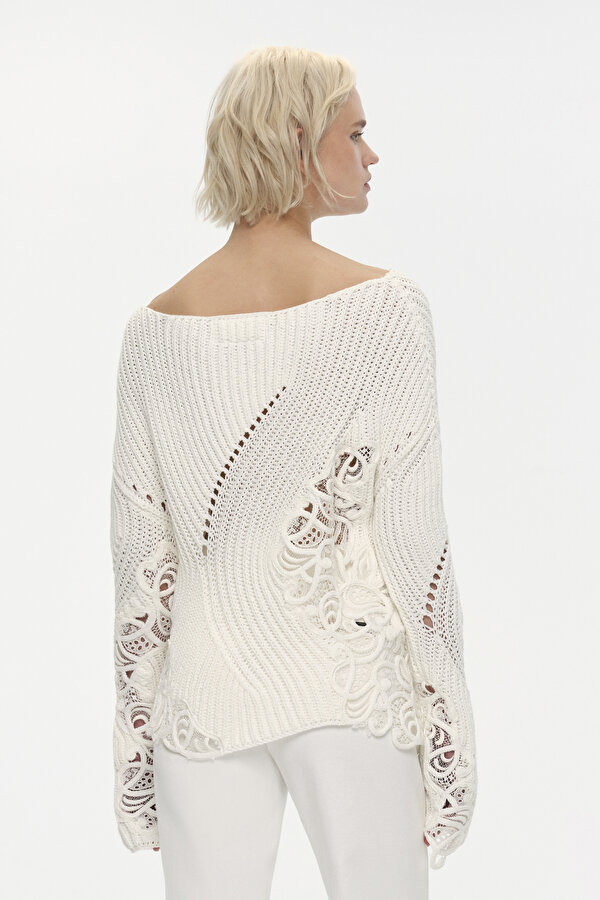 WHITE BOAT NECK JERSEY 2
