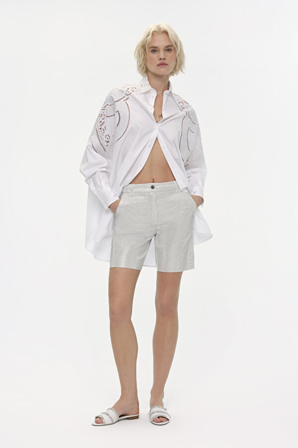 WHITE DESIGN FILLED BERMUDA 2