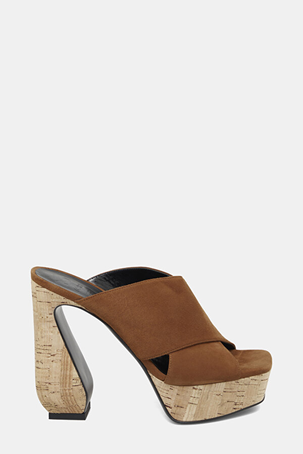 TAN SUEDE SLIPPER