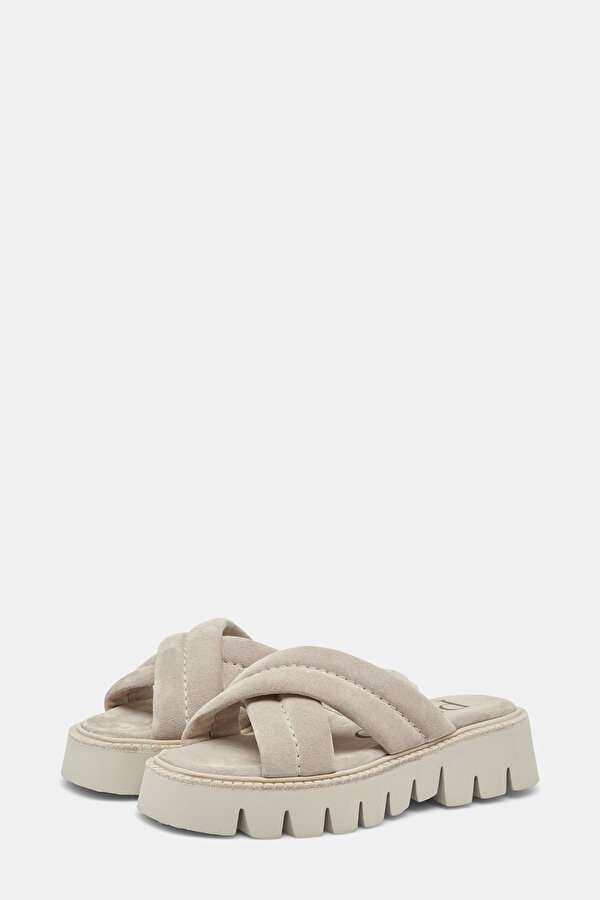 BEIGE SUEDE SLIPPER 2