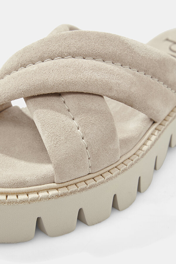 BEIGE SUEDE SLIPPER 7