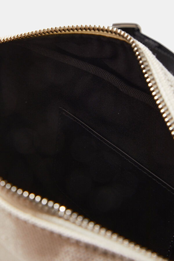 WHITE BAG 7