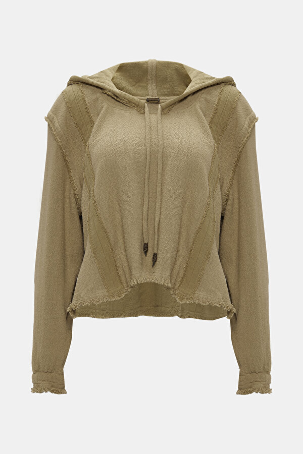 BEIGE BLOUSE