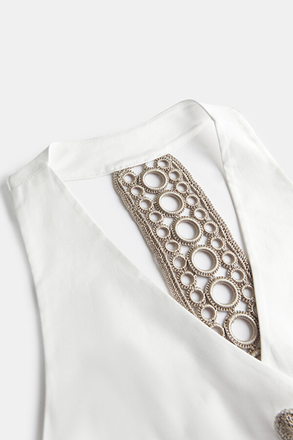 BEIGE PLUNGE NECKLINE VEST 7