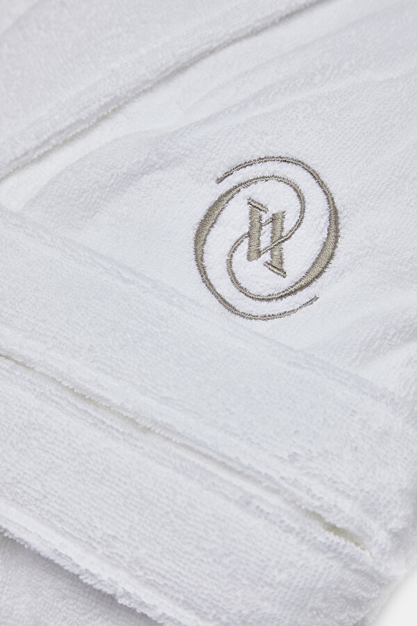 BATHROBE 2