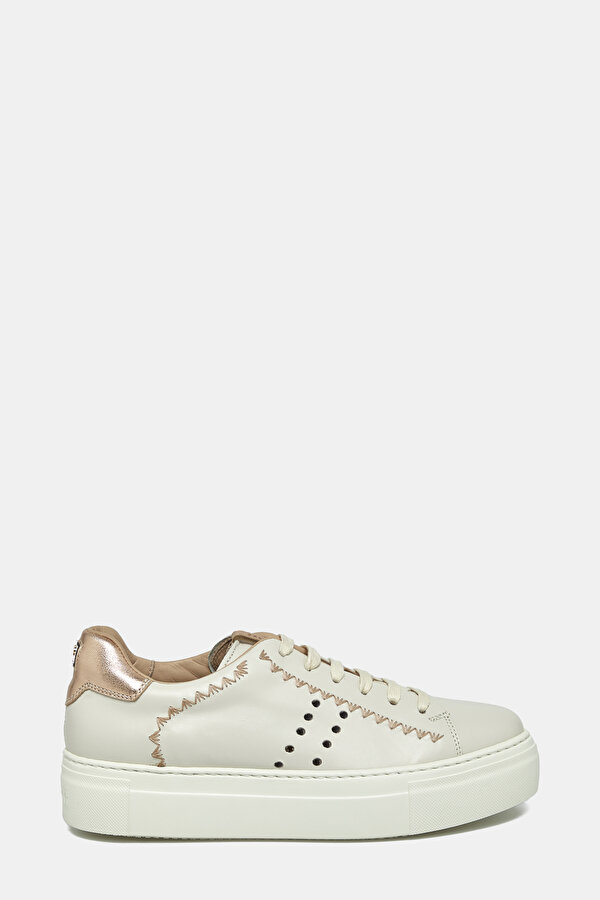 PINK LEATHER SHOES