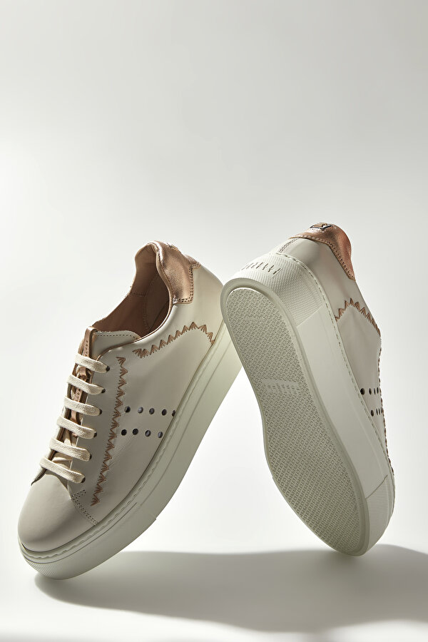 PINK LEATHER SHOES 7