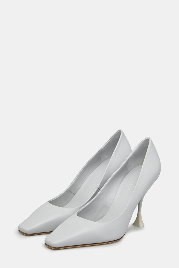 GREY LEATHER SHOES 2