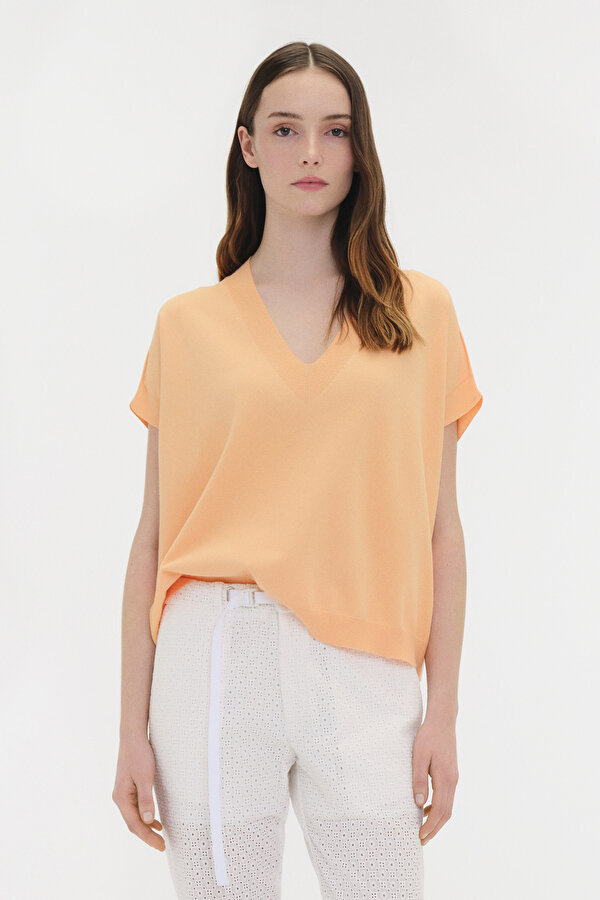 ORANGE V NECK JERSEY
