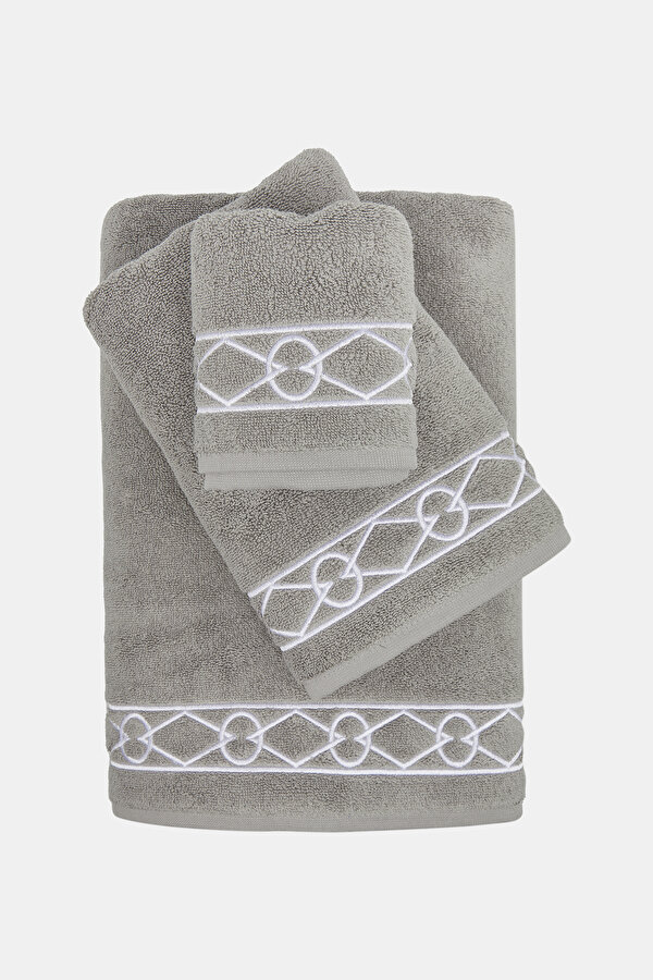 TOWEL 2