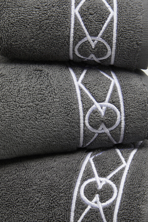 TOWEL 6