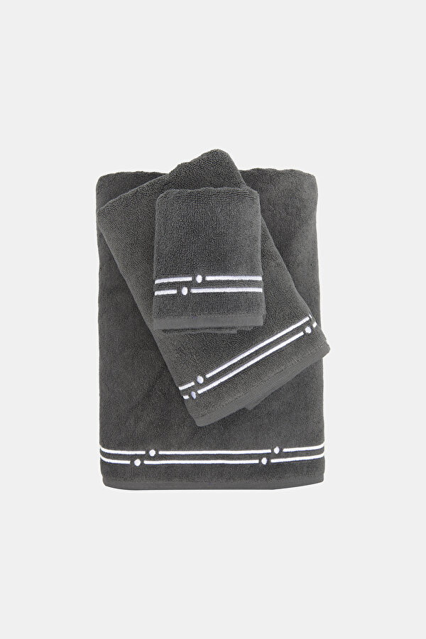 TOWEL 2