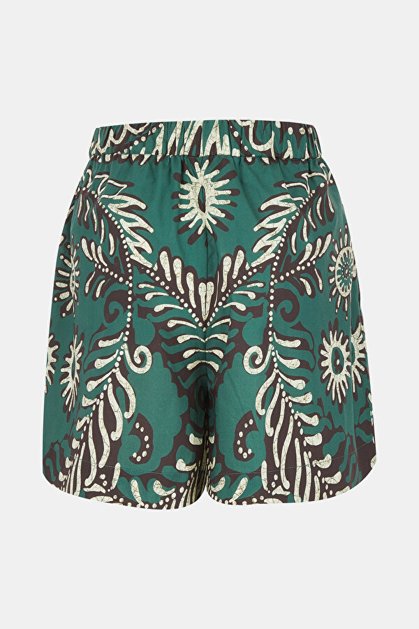 GREEN SHORTS 2