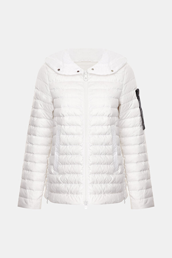 WHITE COAT 6