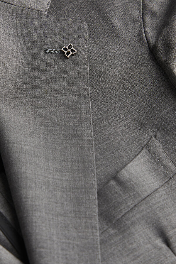 GREY WOOL SUIT 7