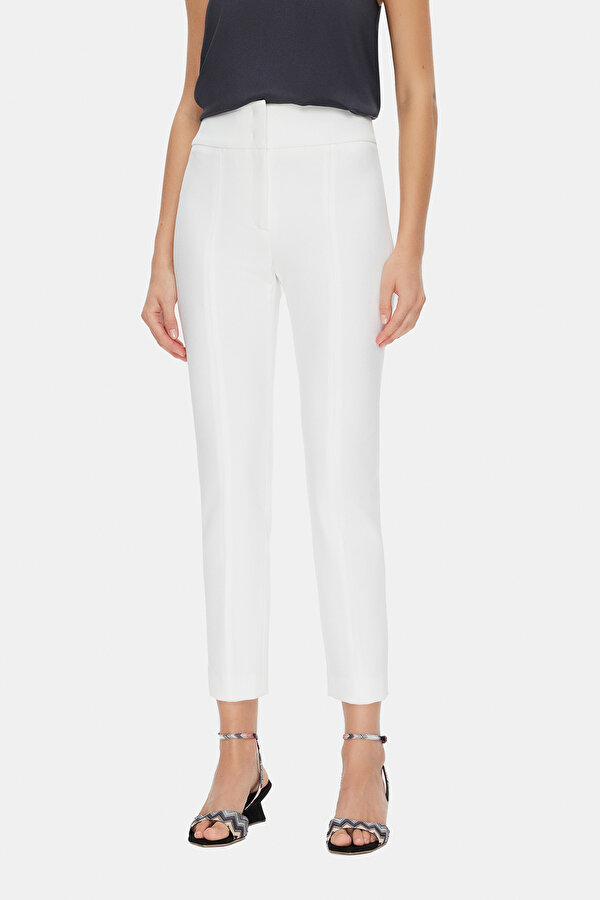 WHITE SKINNY LEG TROUSERS 2