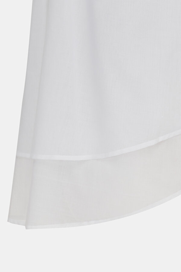 WHITE SLEEVELESS SHIRT 6