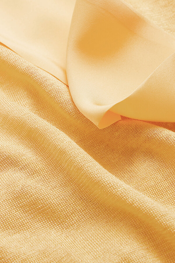 ORANGE BASIC / ROUND NECKLINE SLEEVELESS BLOUSE 7