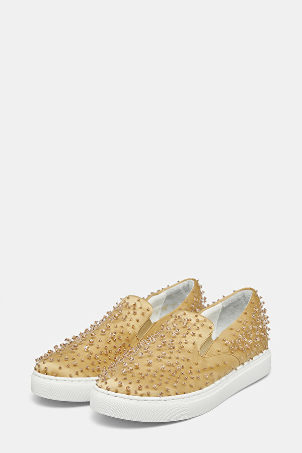 ORANGE SHOES 2