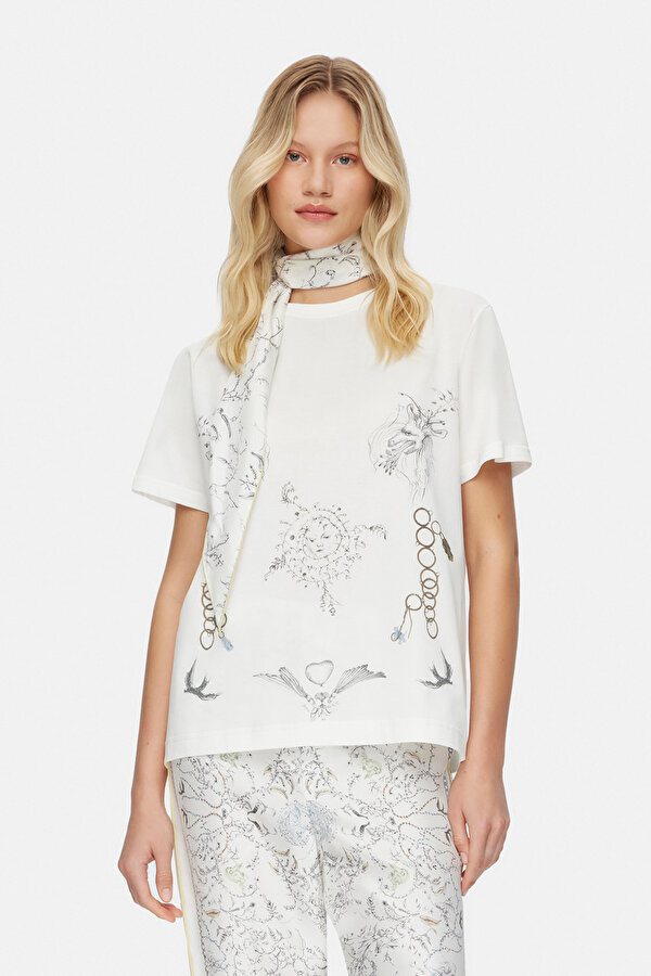BEYAZ DESENLİ T-SHIRT