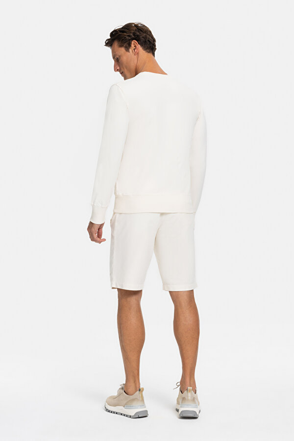 CREAM BASIC / ROUND NECKLINE SWEATSHIRT 2