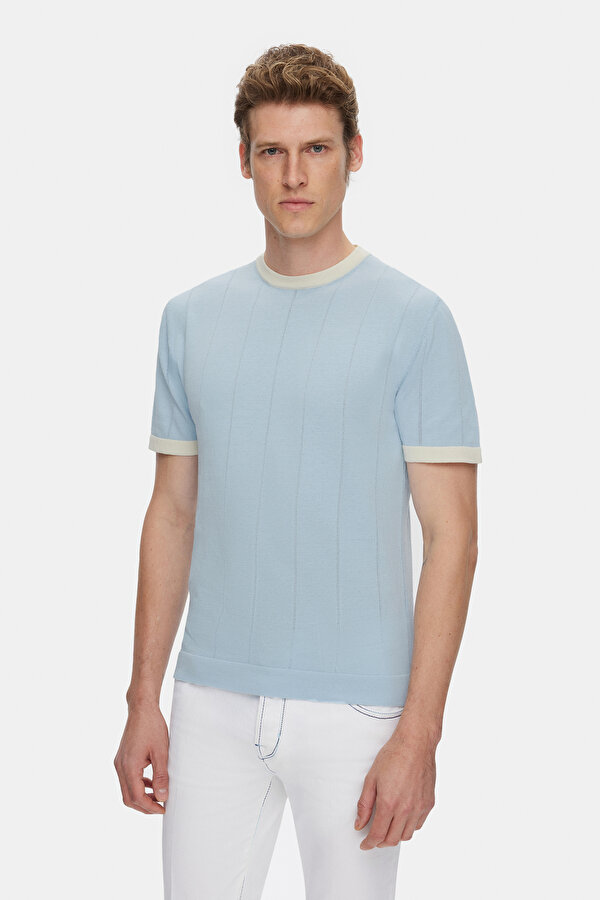 AÇIK MAVİ O YAKA KISA KOLLU T-SHIRT