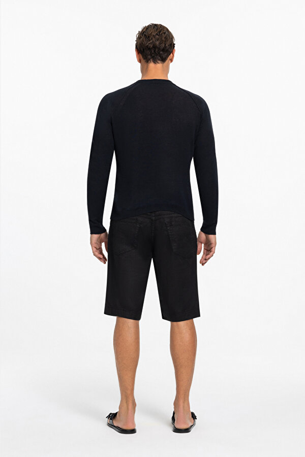 BLACK BASIC / ROUND NECKLINE LONG SLEEVE TSHIRT 2