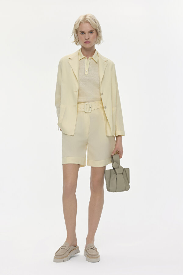LIGHT YELLOW JACKET