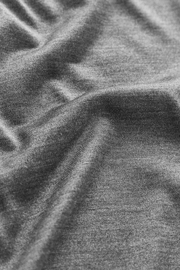 GREY BASIC / ROUND NECKLINE SHORT SLEEVE TSHIRT 6