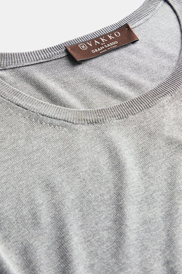 GRİ O YAKA KISA KOLLU T-SHIRT 7