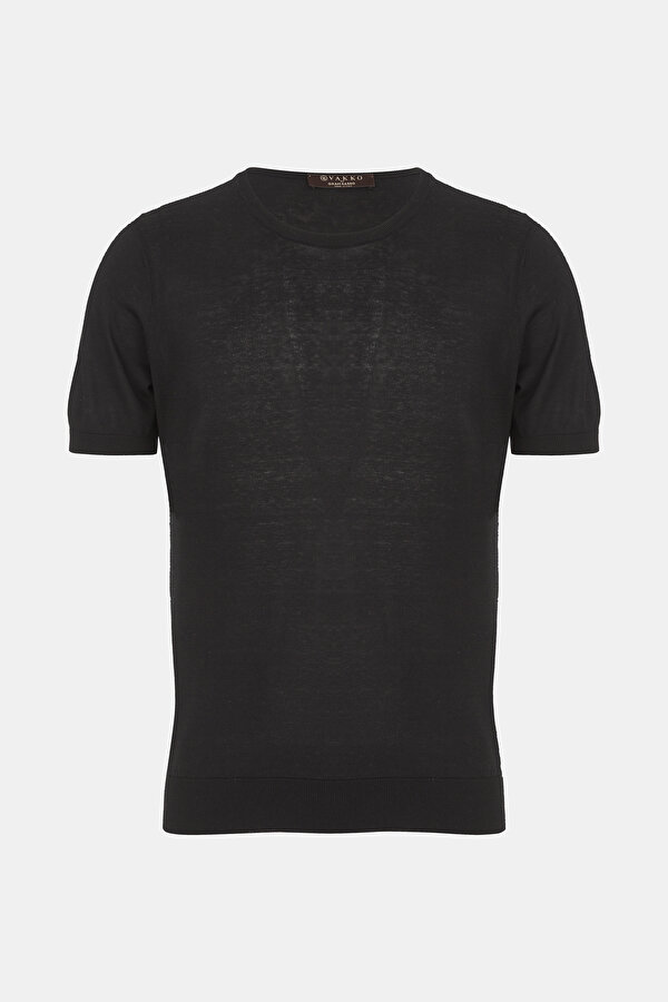 SİYAH O YAKA KISA KOLLU T-SHIRT