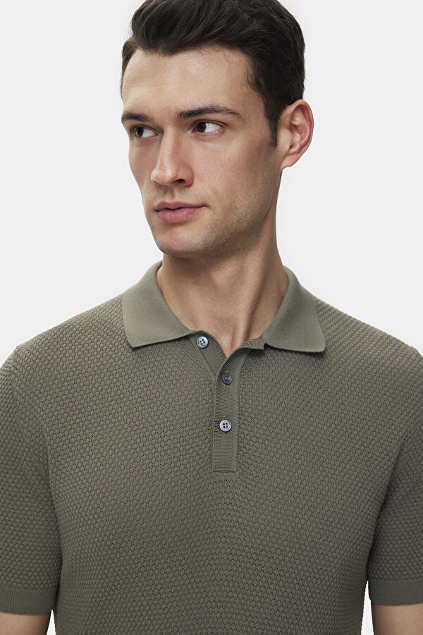 KOYU YEŞİL POLO YAKA KISA KOLLU T-SHIRT 2
