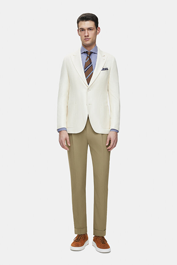 BEIGE TROUSERS