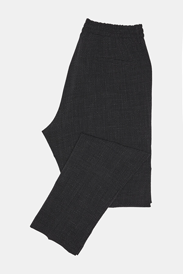 BLACK SMALL BOXES DESIGN TROUSERS 6